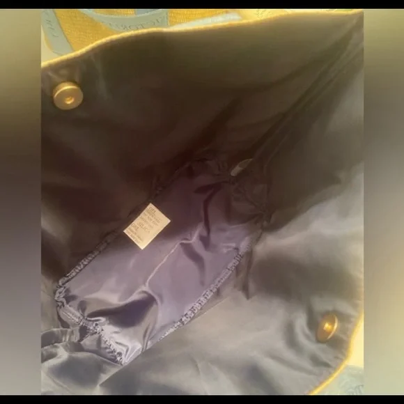 Victoria's Secret Tote and towel bundle - Picture 10 of 10